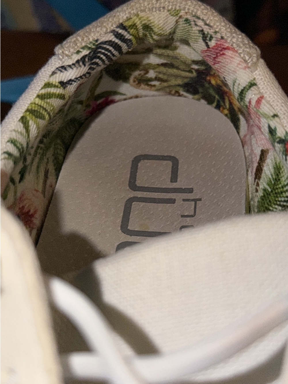 Hey Dude Karina Coconut White With Floral Heel Inside 8 - Picture 4 of 4